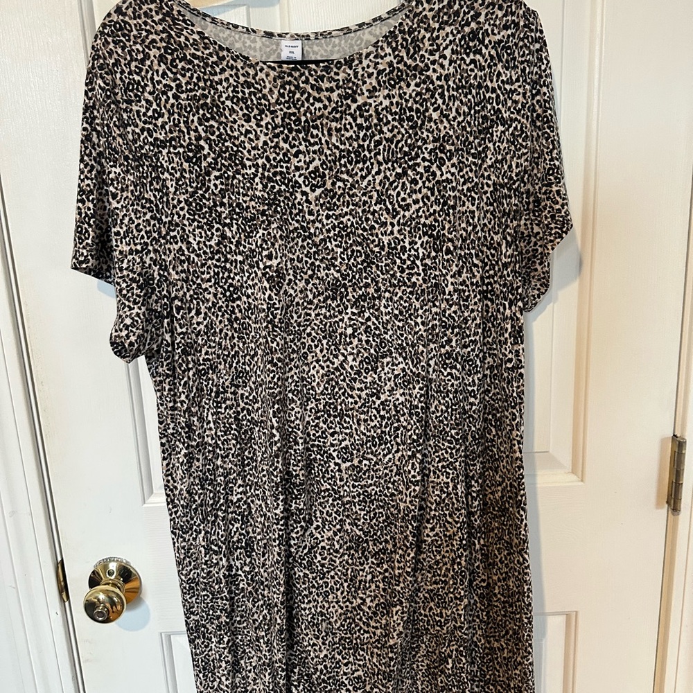Old Navy Animal Print Top